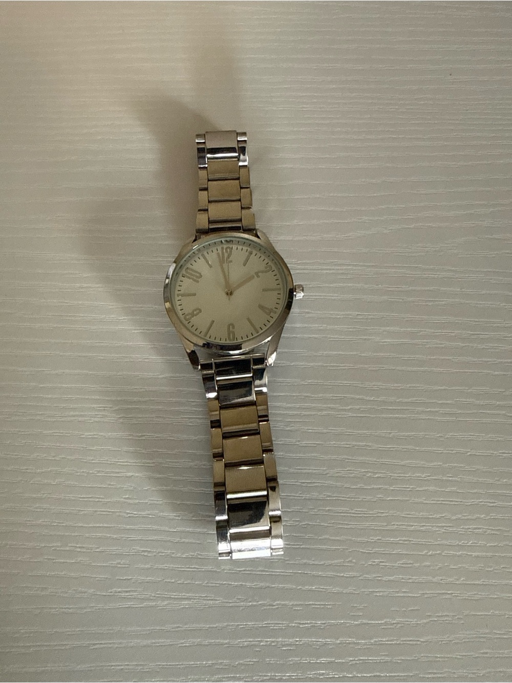 Men's Silver Stainless Steel Bracelet Watch - Minimalist Dial